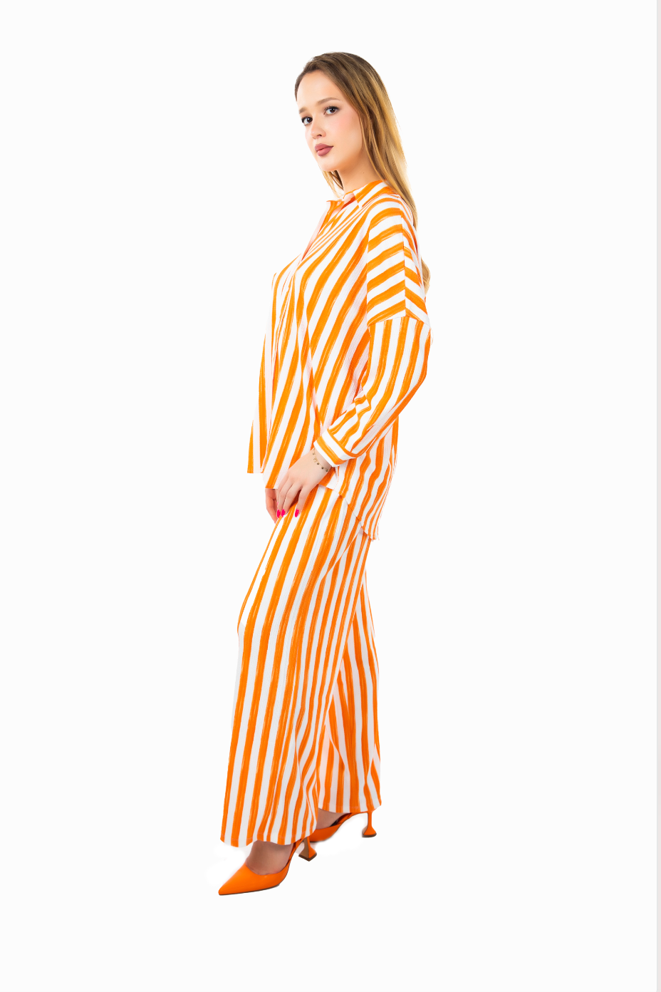 TEXTURED CRINKLED OVERSIZED SHIRT IN ORANGE STRIPE